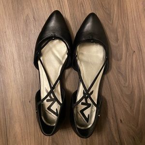 Anne Klein sport flat shoes size 10